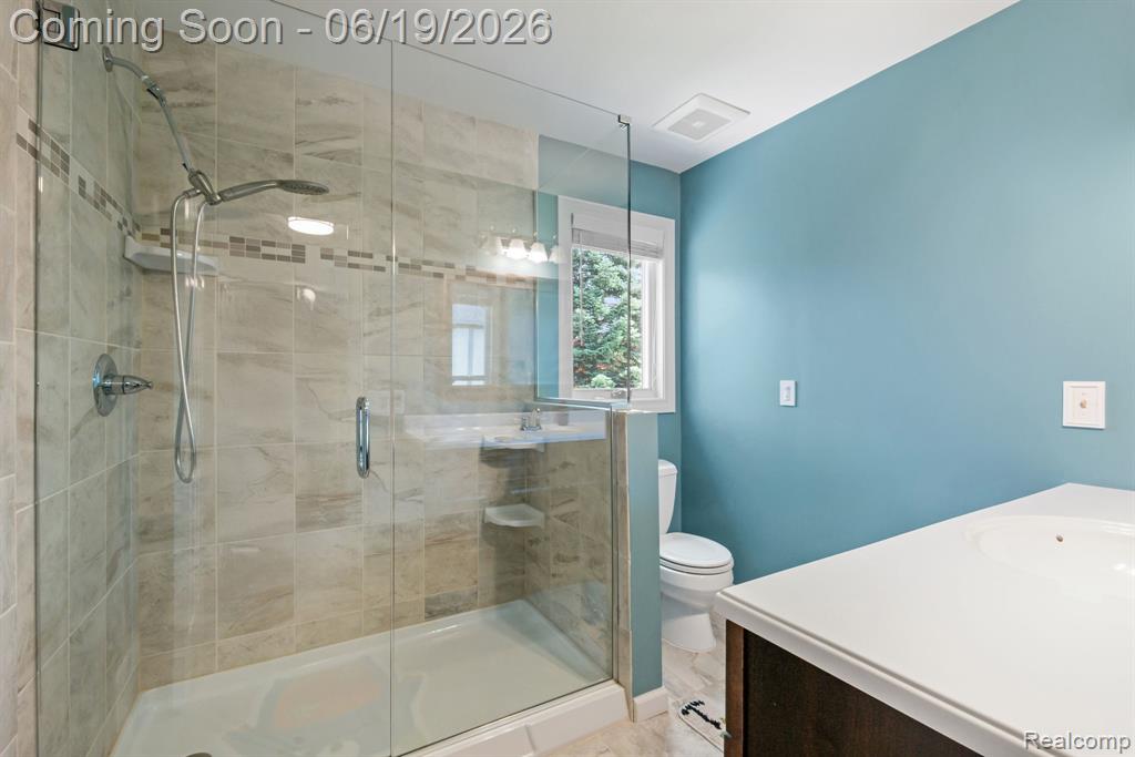1902 Grayslake Drive Rochester Hills, MI 48306 - Photo 45 of 76