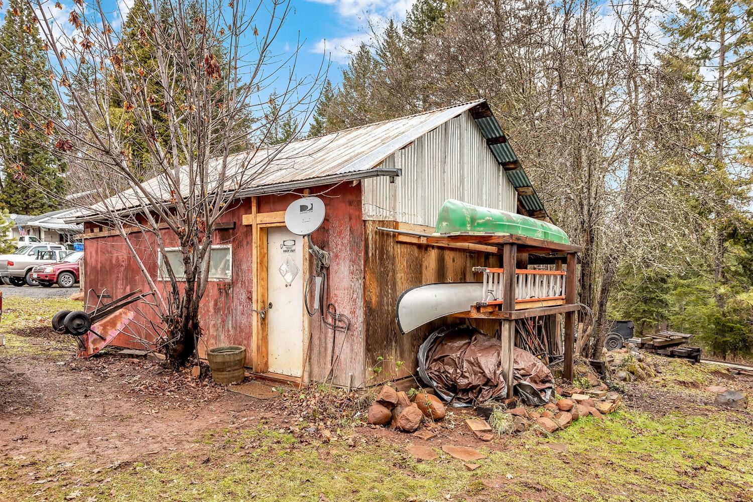 503 Fee Street Butte Falls, OR 97522 - Photo 22 of 35 Shed/workshop