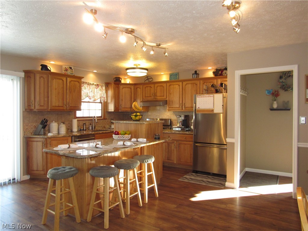 4233 Ridgeview Road Cleveland, OH 44144 - Photo 9 of 35 Gallery Image 9