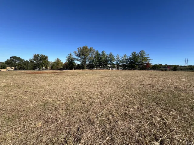 $595,000 | 2185 West Industrial Park Drive, Bloomington, IN 47404