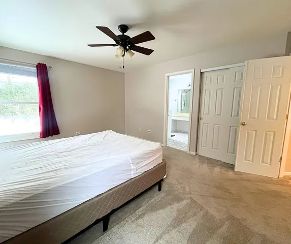 $3,300 | 925 Hartford Drive, Gurnee, IL 60031