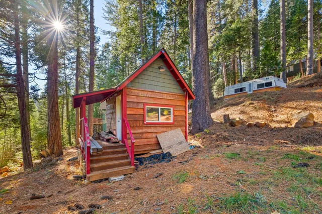 $60,000 | 25777 Long Barn Sugar Pine Road, Long Barn, CA 95335