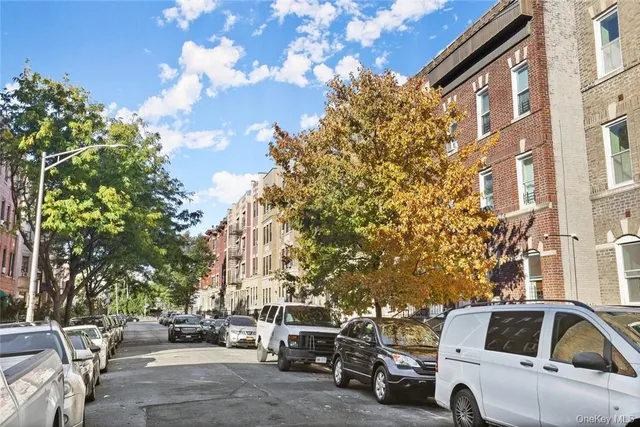 $1,800,000 | 80 Elliott Avenue, Yonkers, NY 10705