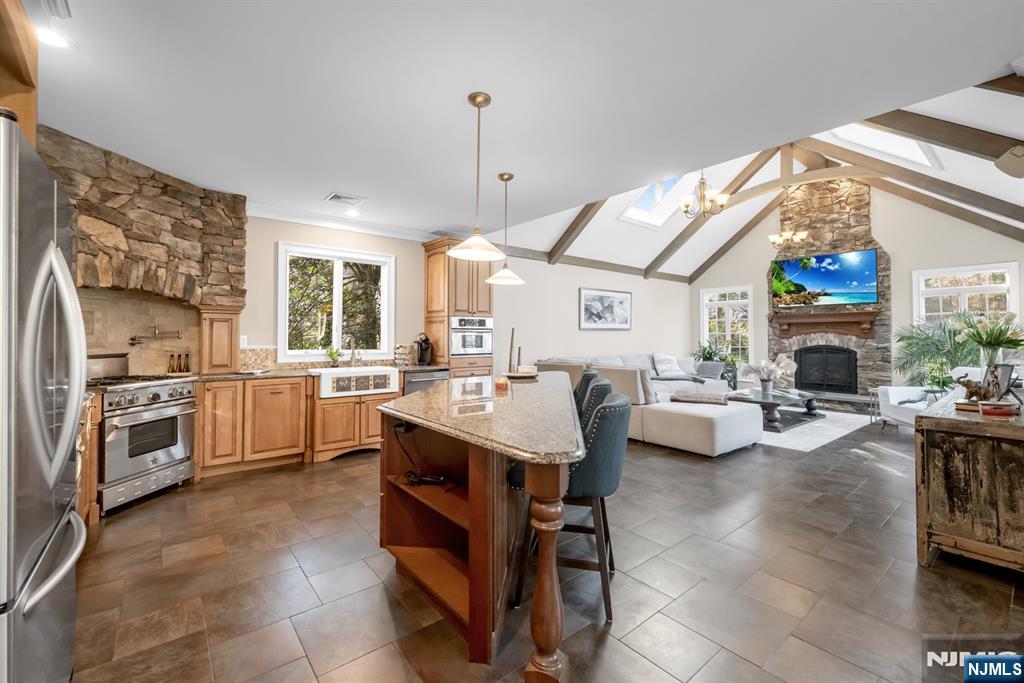 631 Sargent Road River Vale, NJ 07675 - Photo 12 of 50 Gallery Image 12