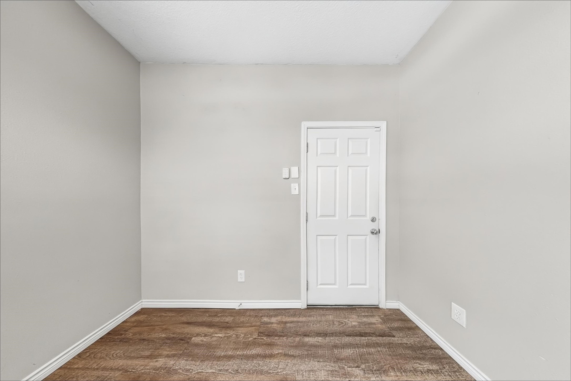 2423 Lofty Falls Court Spring, TX 77386 - Photo 5 of 15 a view of an empty room