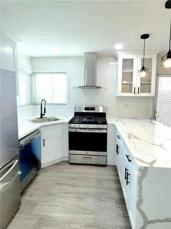 $2,980,000 | 4804 Del Amo Boulevard, Torrance, CA 90503