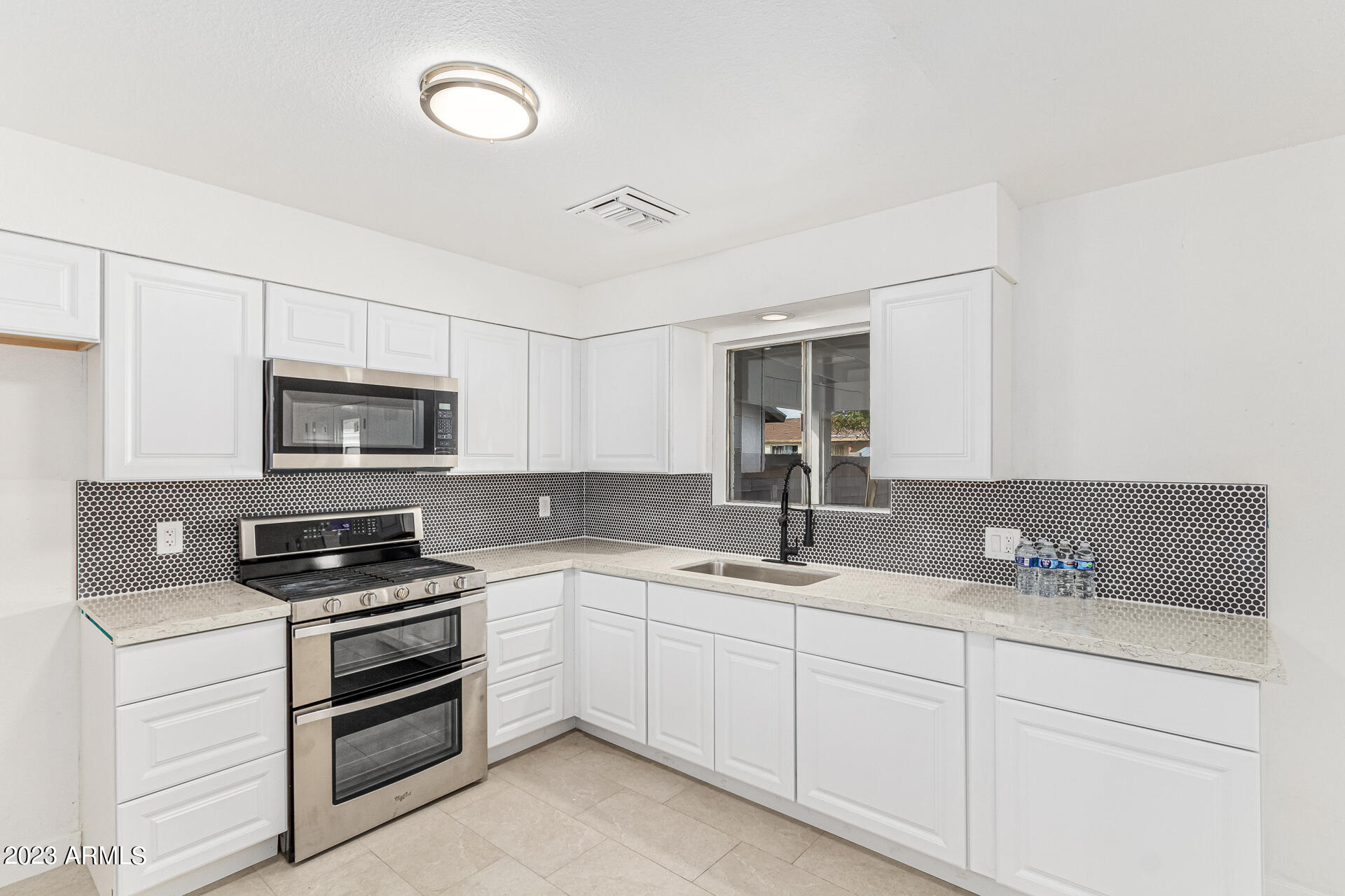 5322 West Berkeley Road Phoenix, AZ 85035 - Photo 14 of 37 0014-14 - Berkeley