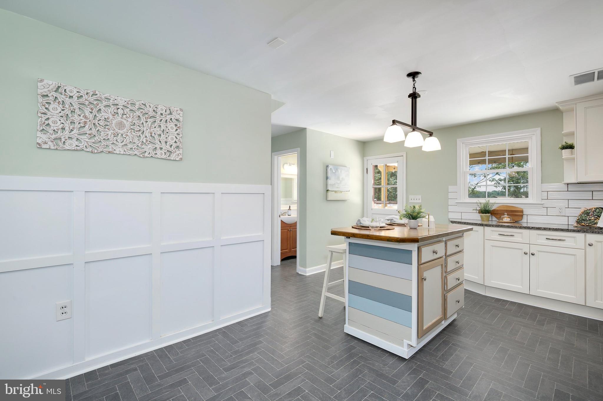 11710 Clopper Road Gaithersburg, MD 20878 - Photo 18 of 75 Gallery Image 18