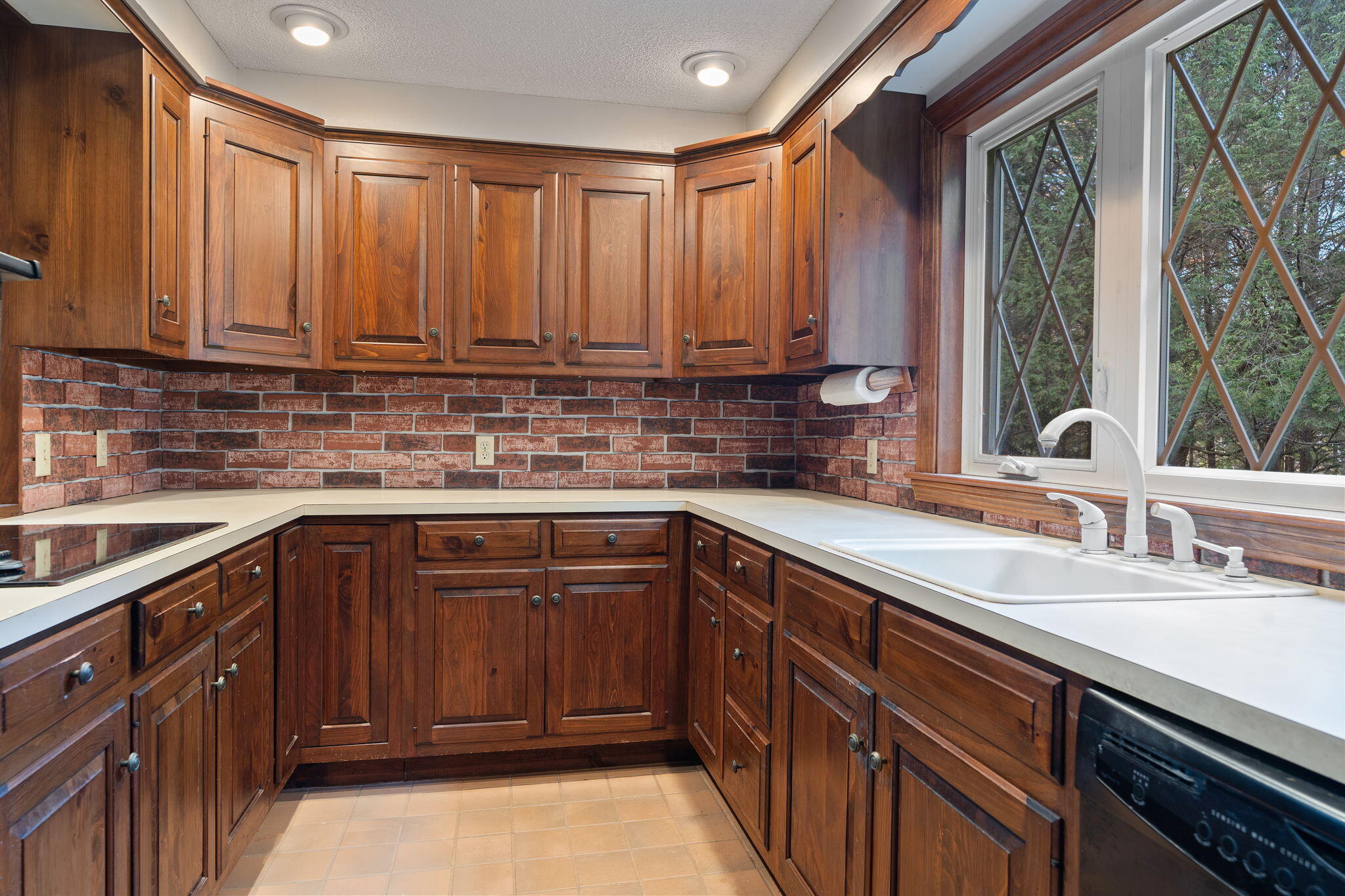 19 Bay View Terrace Saco, ME 04072 - Photo 22 of 48 21