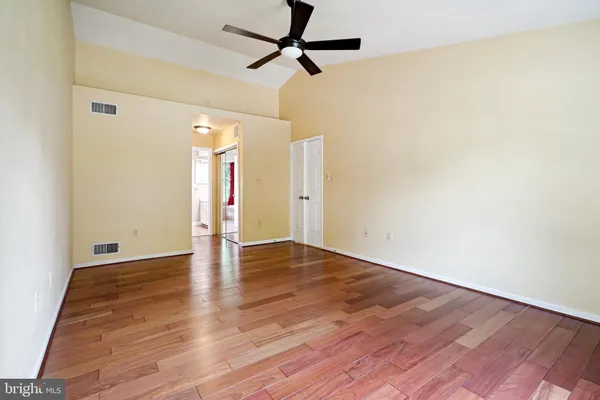 $4,000 | 5406 Lomax Way, Woodbridge, VA 22193