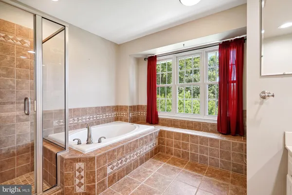$4,000 | 5406 Lomax Way, Woodbridge, VA 22193