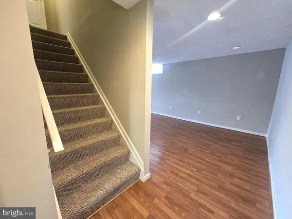 $4,000 | 5406 Lomax Way, Woodbridge, VA 22193