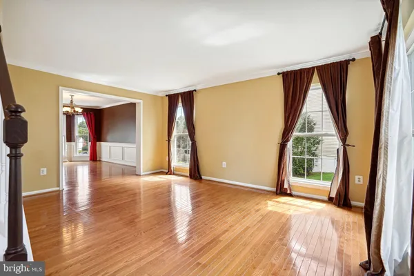 $4,000 | 5406 Lomax Way, Woodbridge, VA 22193