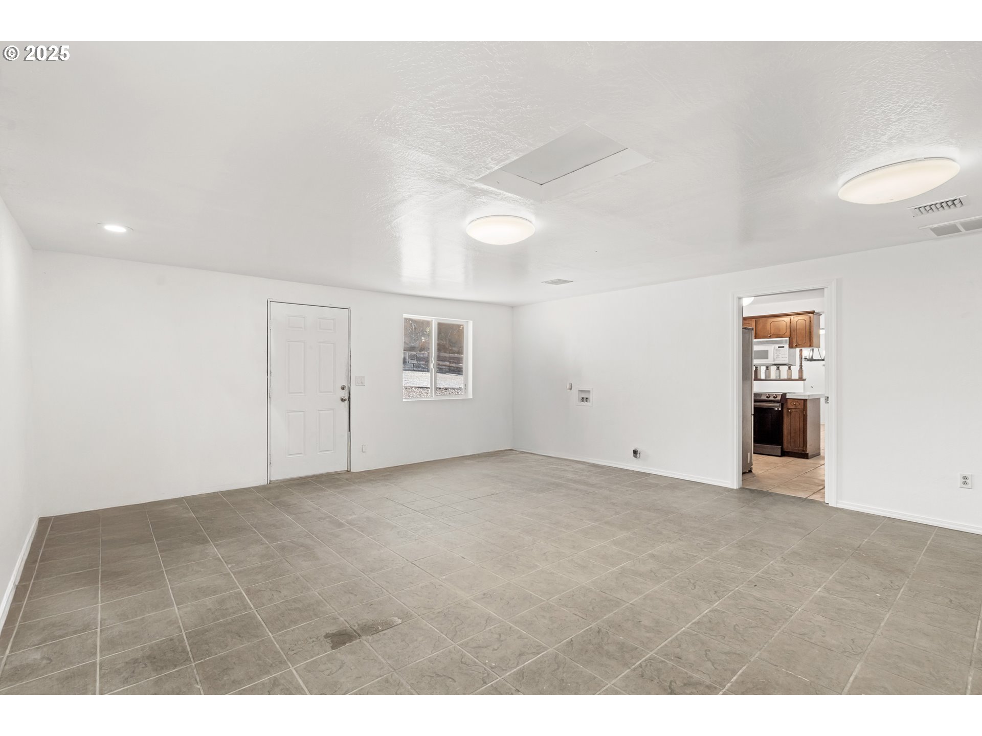 14980 Meadows Road White City, OR 97503 - Photo 17 of 39