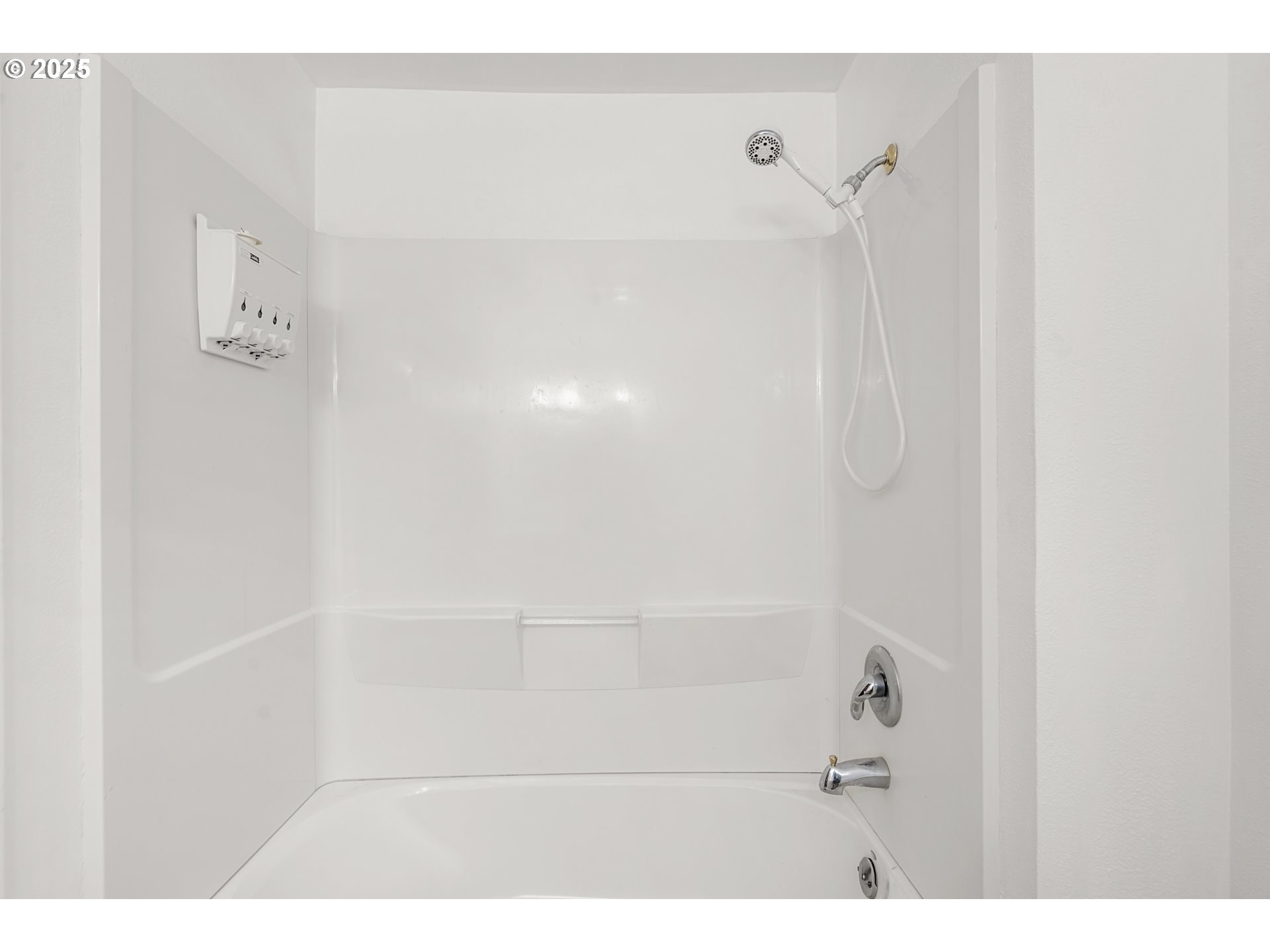 14980 Meadows Road White City, OR 97503 - Photo 22 of 39