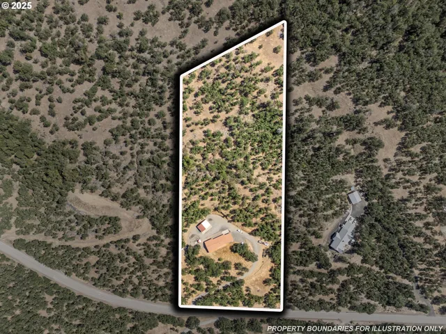 $550,000 | 14980 Meadows Road, White City, OR 97503