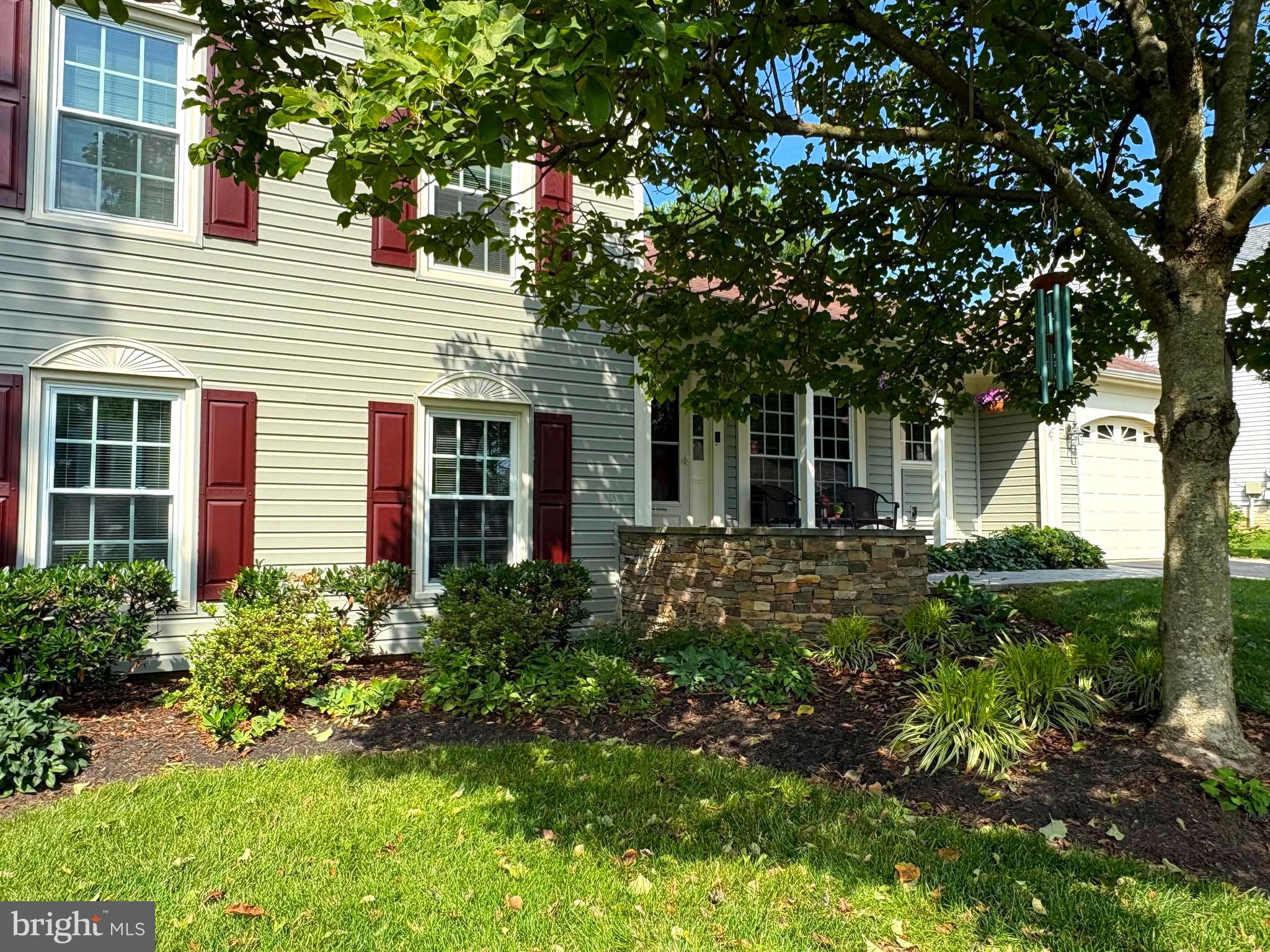 13385 Point Rider Lane Herndon, VA 20171 - Photo 7 of 7 Stonework in front