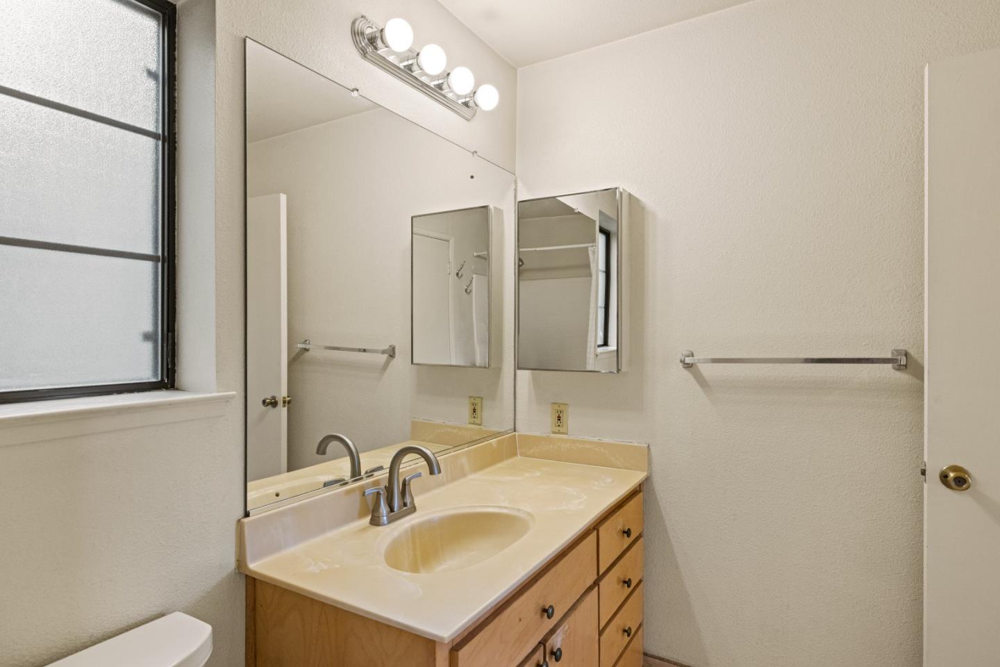 720 Pheasant Ridge Road Del Rey Oaks, CA 93940 - Photo 22 of 35 Gallery Image 22