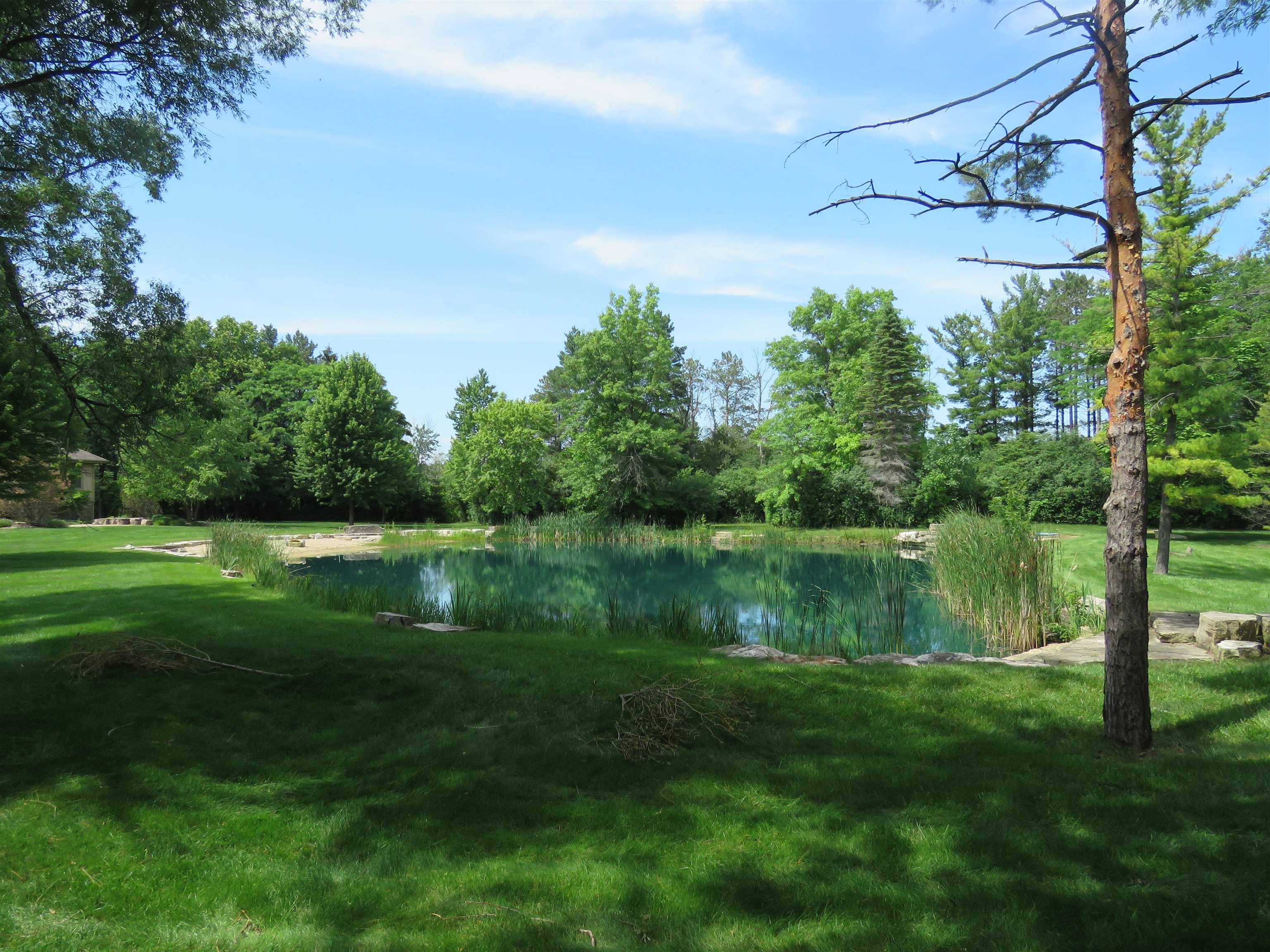9090 North Range Line Road River Hills, WI 53217 - Photo 42 of 46 Gallery Image 42