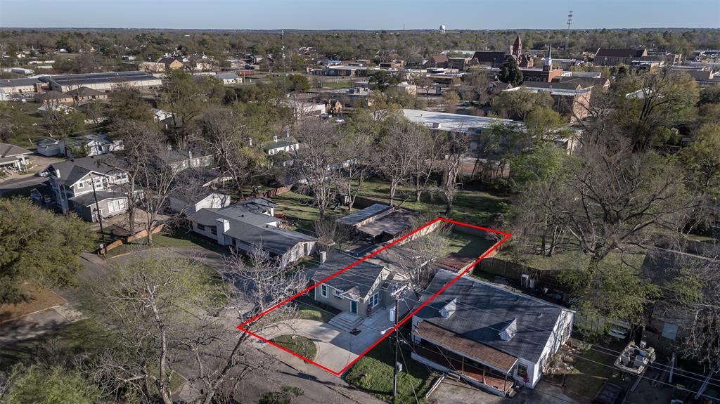 217 Houston Street Sulphur Springs, TX 75482 - Photo 27 of 35 an aerial view of multiple house