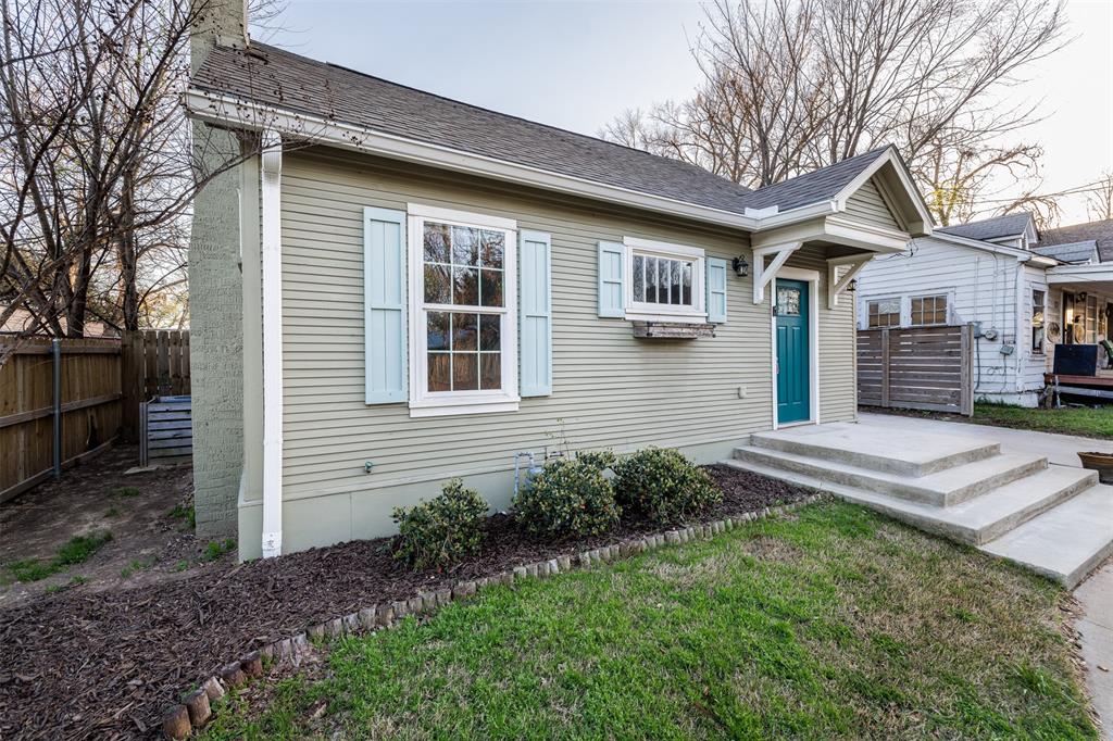 217 Houston Street Sulphur Springs, TX 75482 - Photo 4 of 35 a front view of a house with a yard