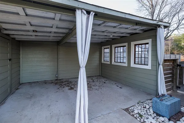 $250,000 | 217 Houston Street, Sulphur Springs, TX 75482