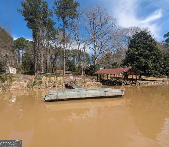 a view of a lake with houses