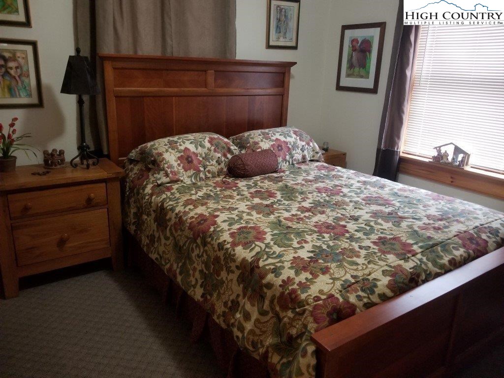 273 East Ridge Road Piney Creek, NC 28663 - Photo 16 of 26 Gallery Image 16