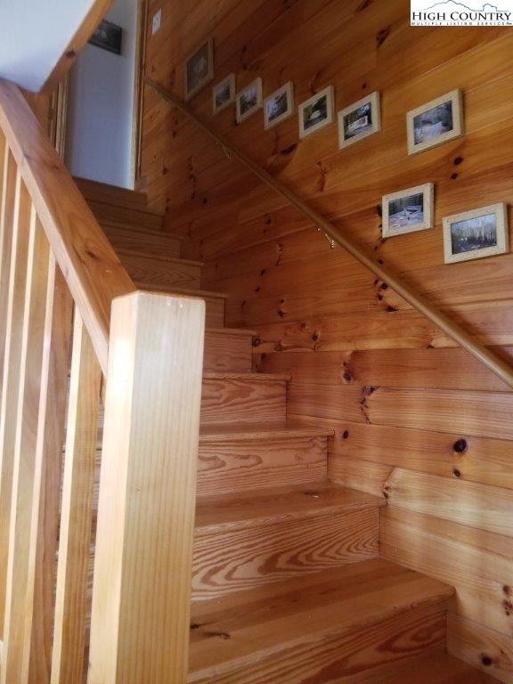 273 East Ridge Road Piney Creek, NC 28663 - Photo 18 of 26 Gallery Image 18