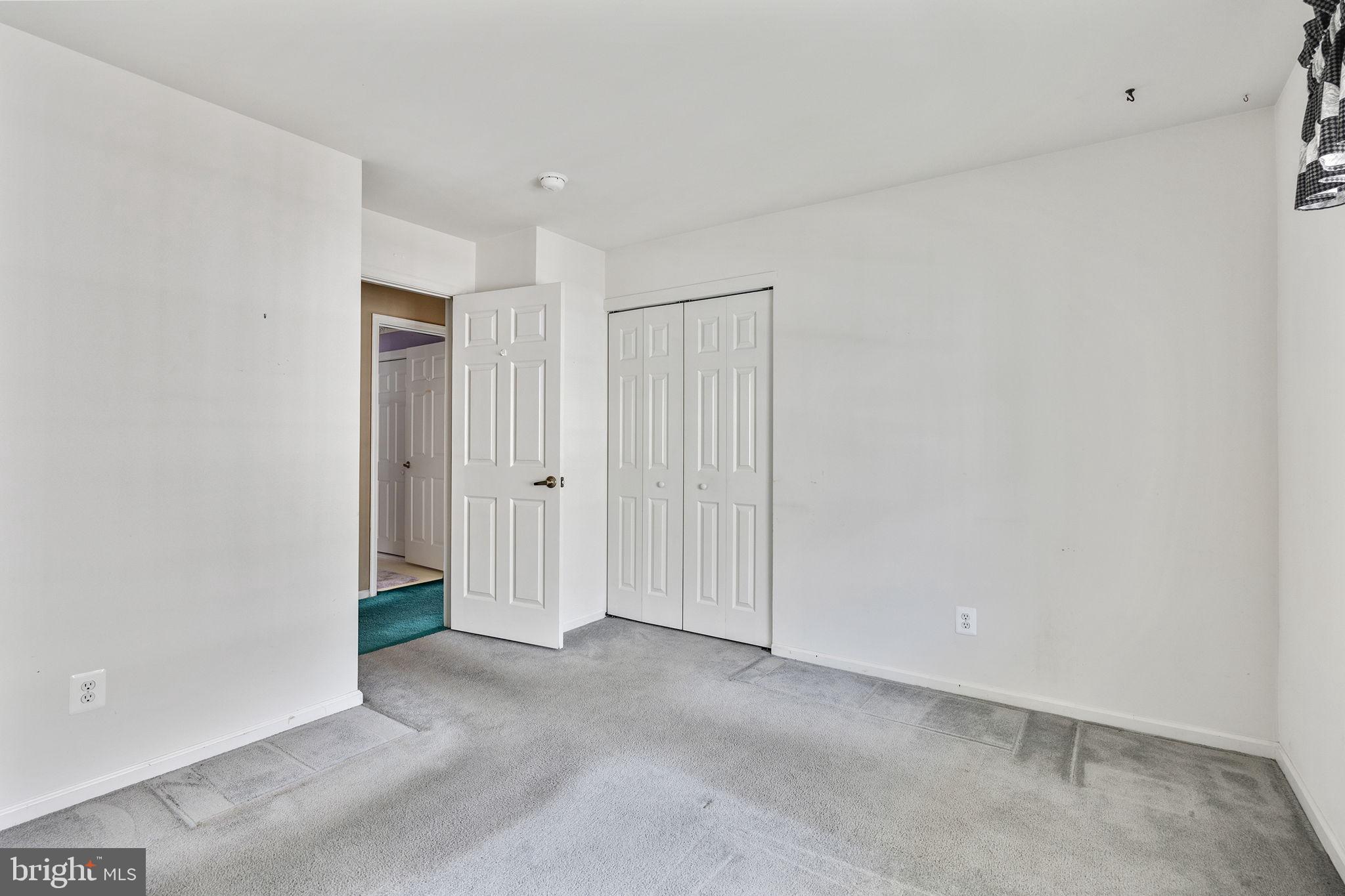 126 Pristine Place Sewell, NJ 08080 - Photo 12 of 38