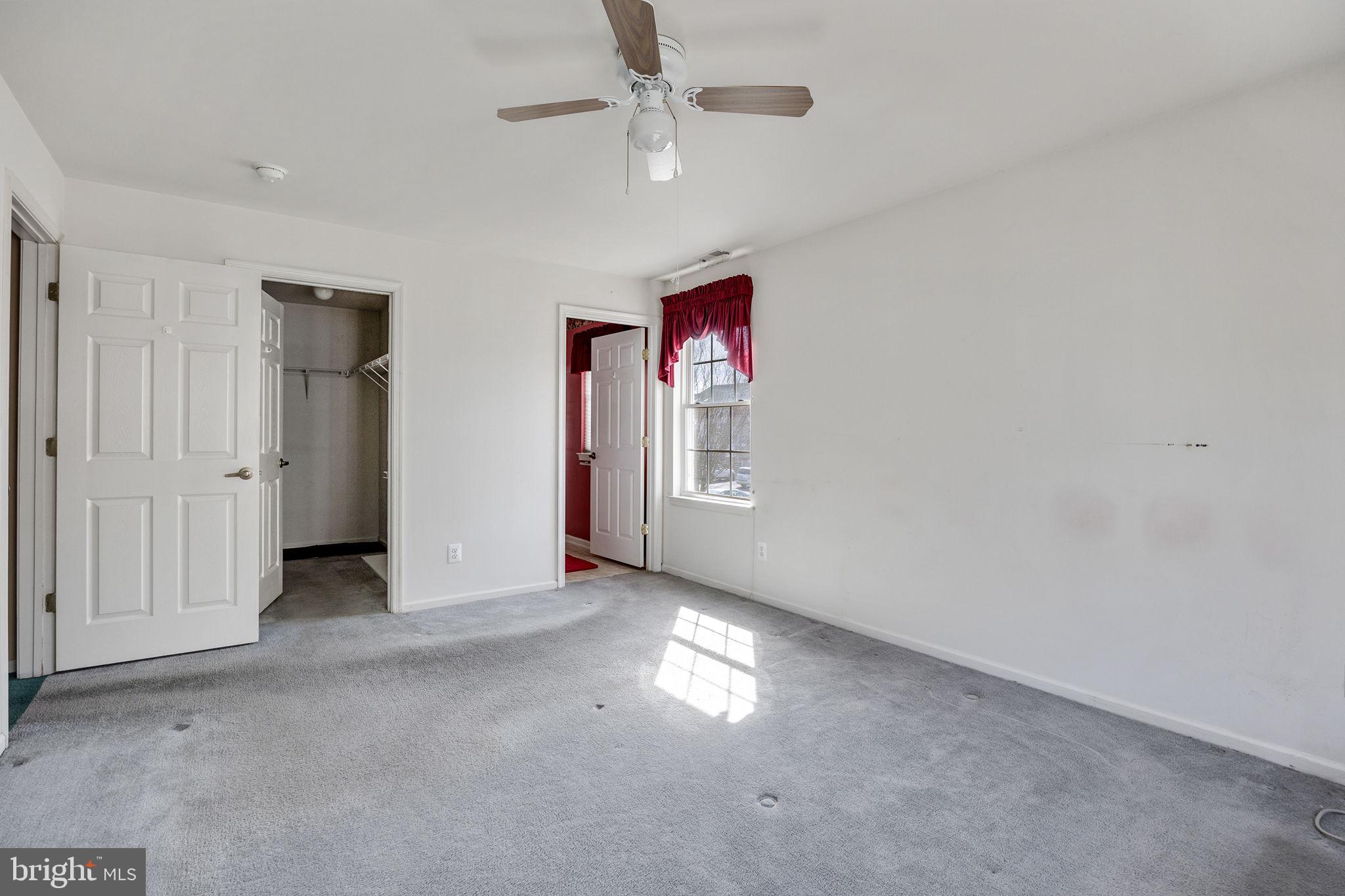 126 Pristine Place Sewell, NJ 08080 - Photo 15 of 38