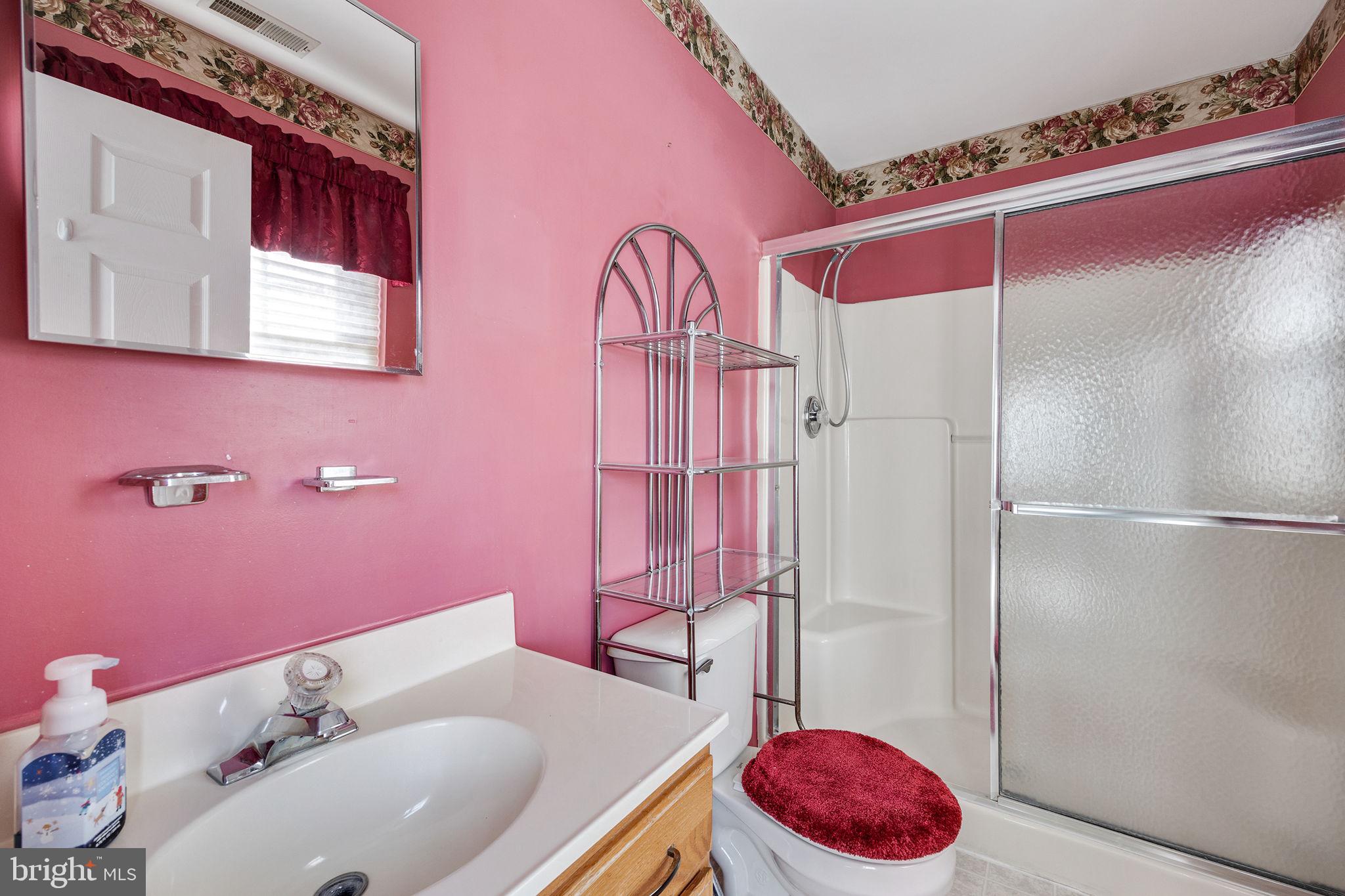 126 Pristine Place Sewell, NJ 08080 - Photo 18 of 38