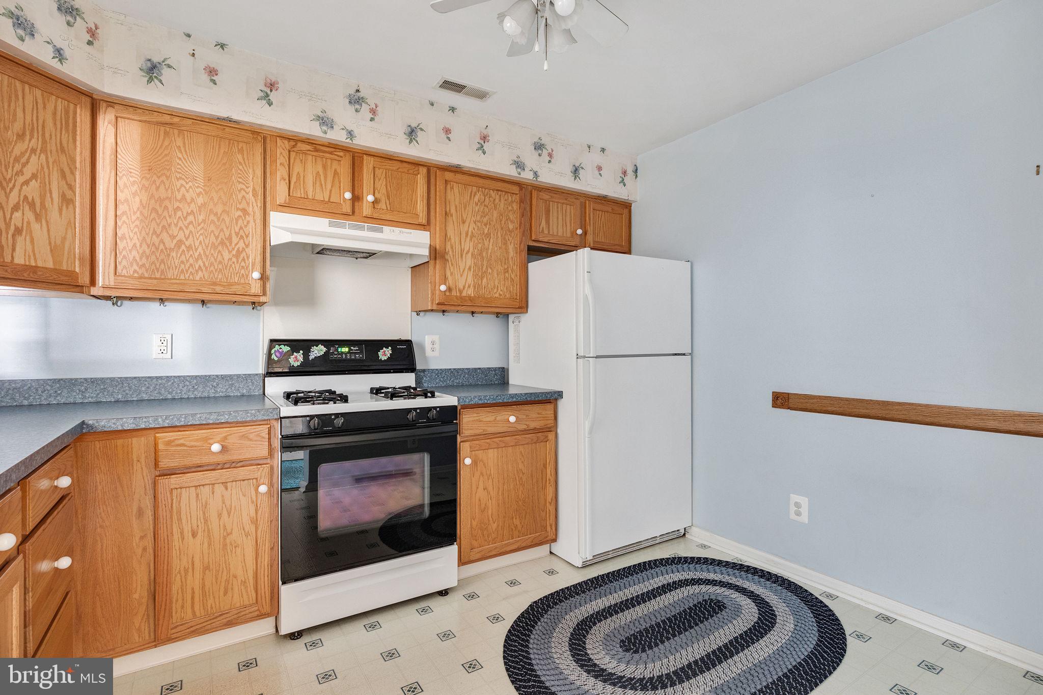 126 Pristine Place Sewell, NJ 08080 - Photo 20 of 38