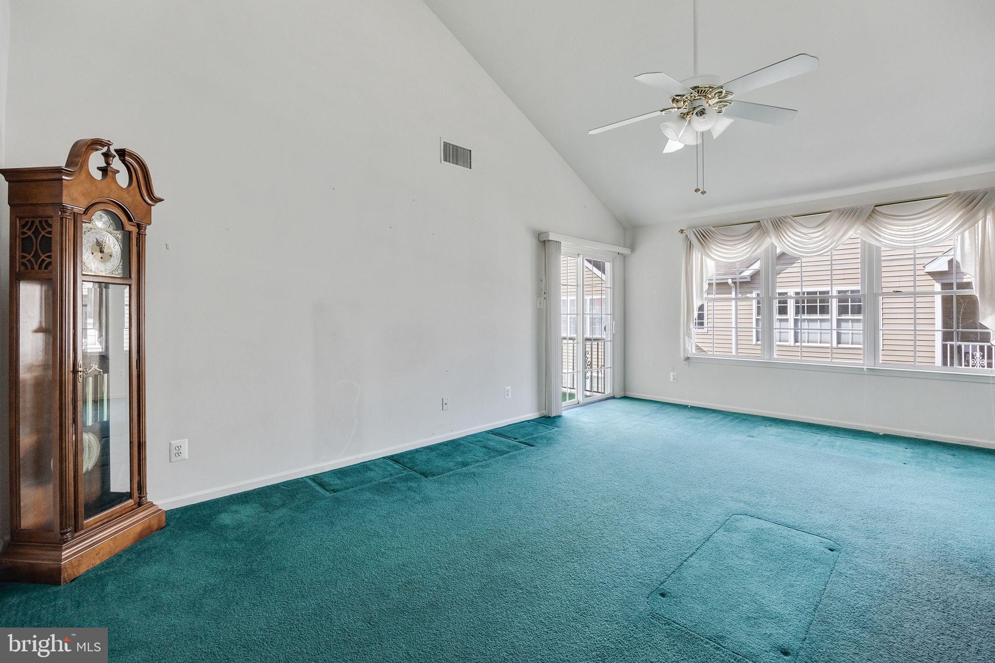 126 Pristine Place Sewell, NJ 08080 - Photo 5 of 38