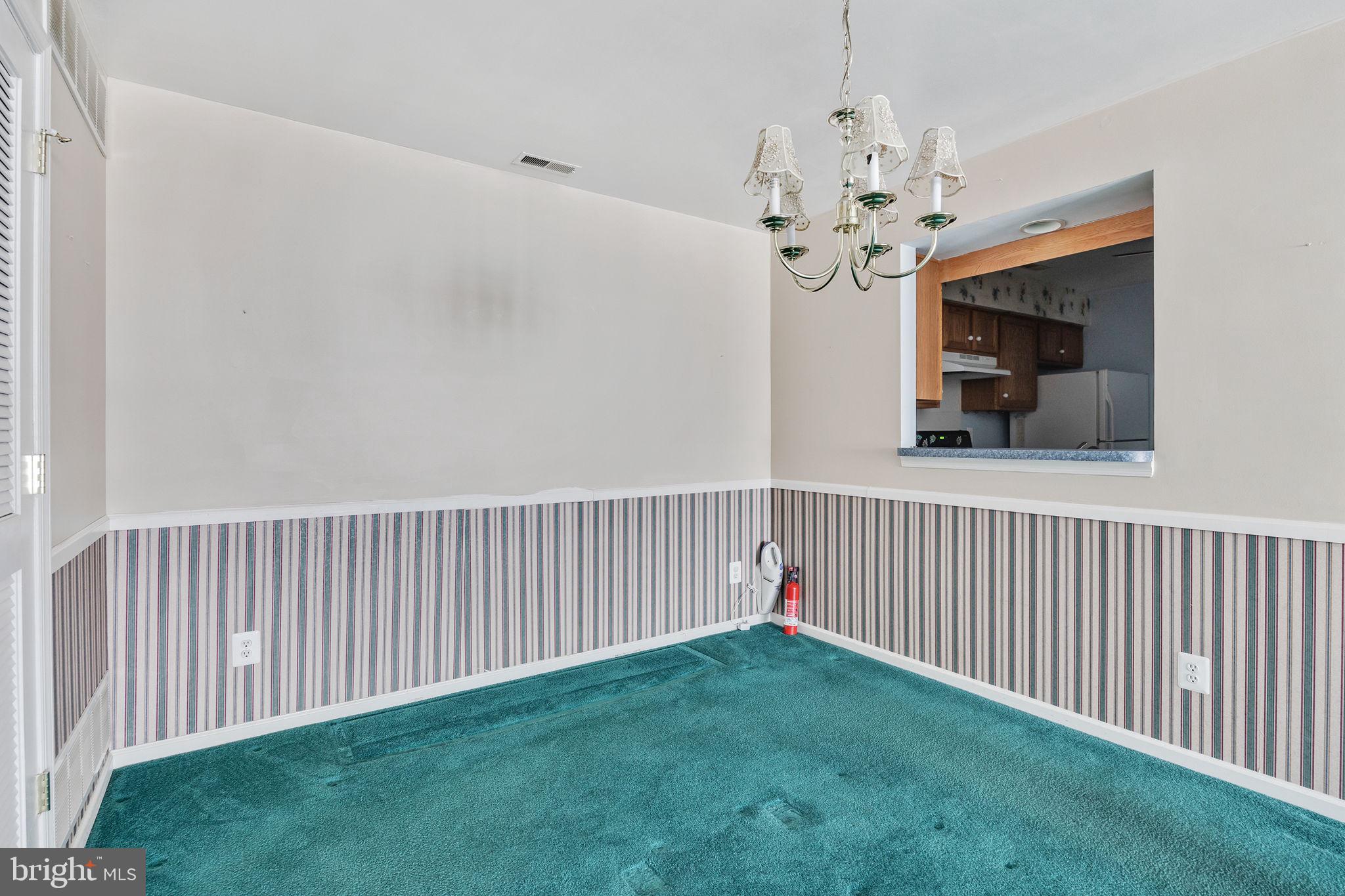 126 Pristine Place Sewell, NJ 08080 - Photo 6 of 38