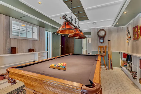 $315,000 | 909 16th Street Southwest, Willmar, MN 56201