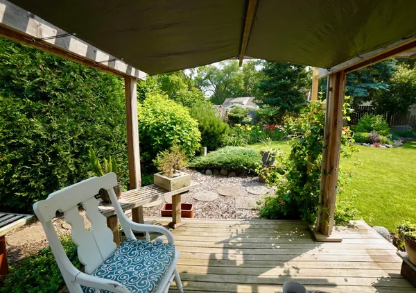 $315,000 | 909 16th Street Southwest, Willmar, MN 56201