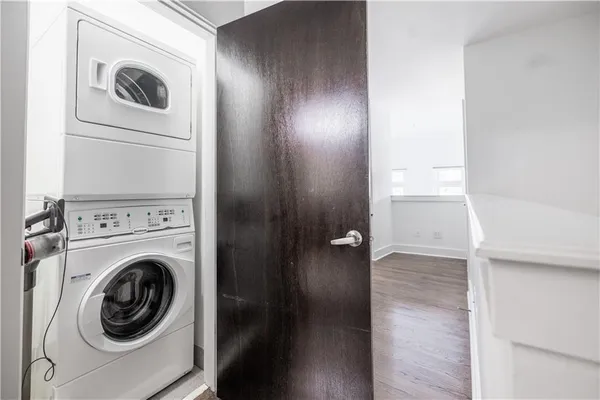 a view of a storage & utility room with washer and dryer