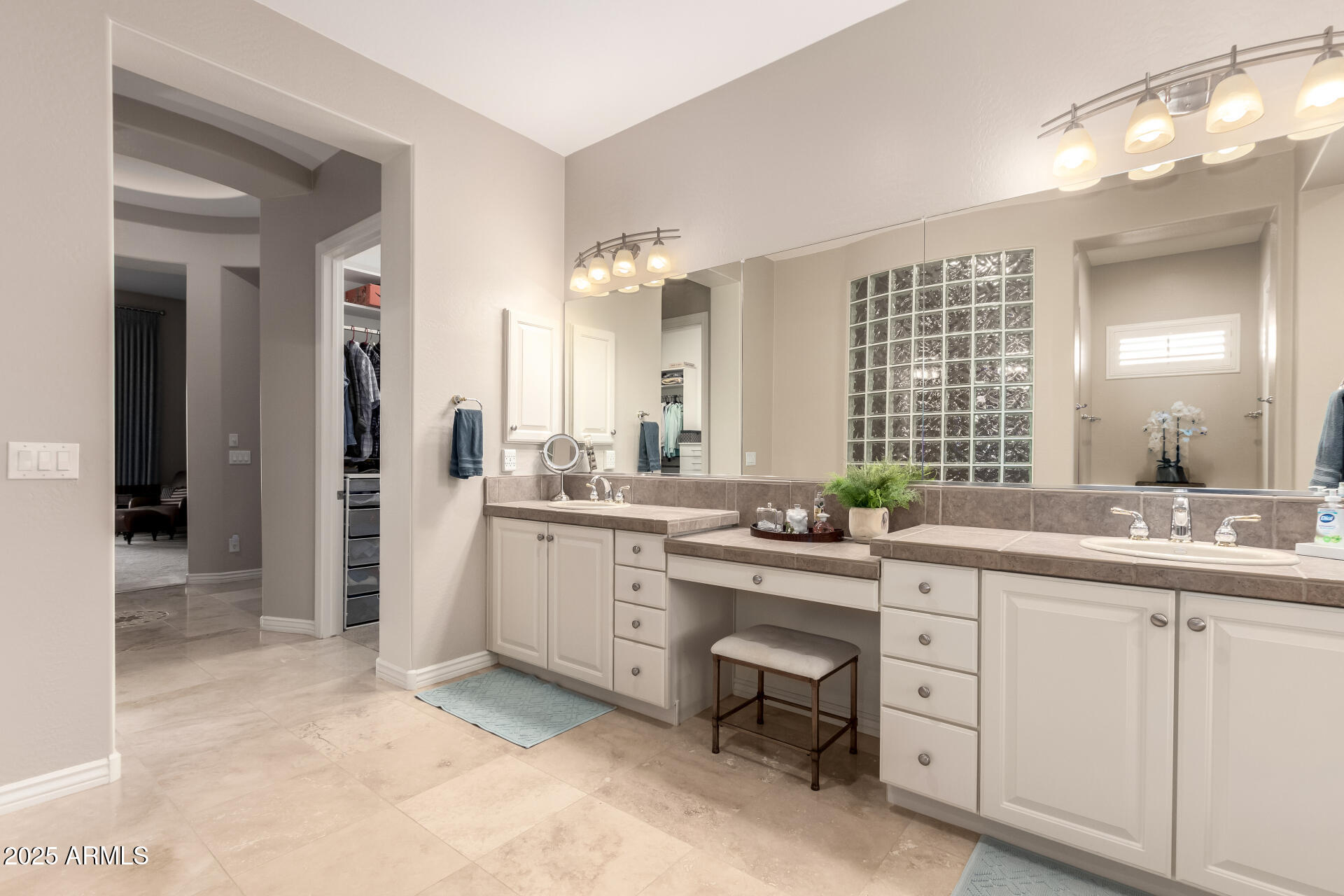 40811 North River Bend Road Phoenix, AZ 85086 - Photo 29 of 77 40 - River Bend 40811