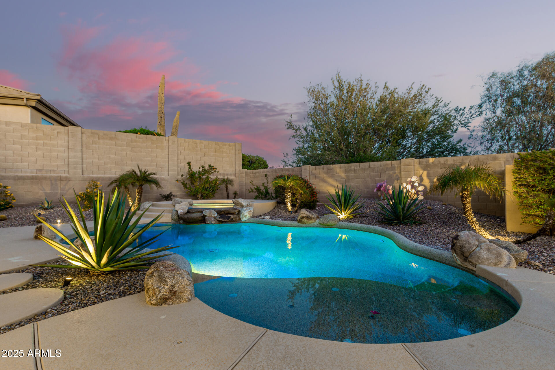 40811 North River Bend Road Phoenix, AZ 85086 - Photo 49 of 77 60 - River Bend 40811