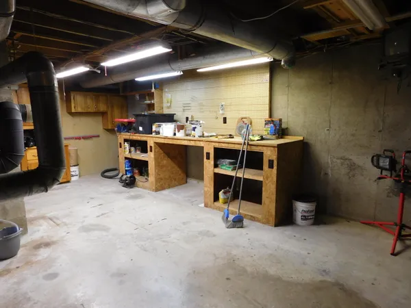 $309,000 | 557 Enfield Road, Lincoln, ME 04457