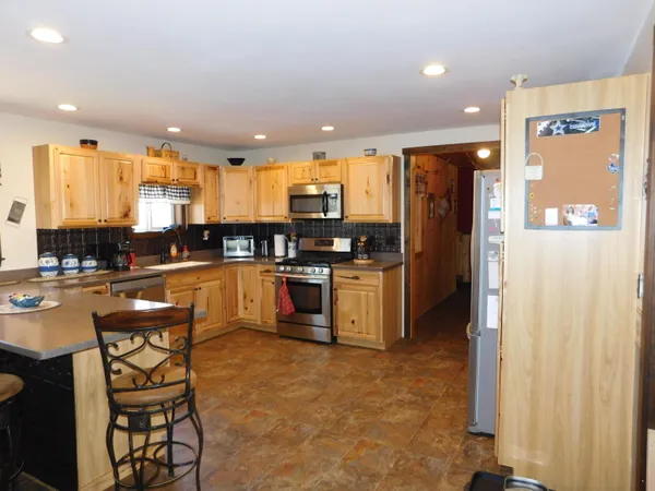 $309,000 | 557 Enfield Road, Lincoln, ME 04457