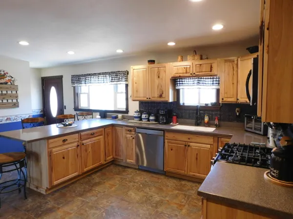 $309,000 | 557 Enfield Road, Lincoln, ME 04457
