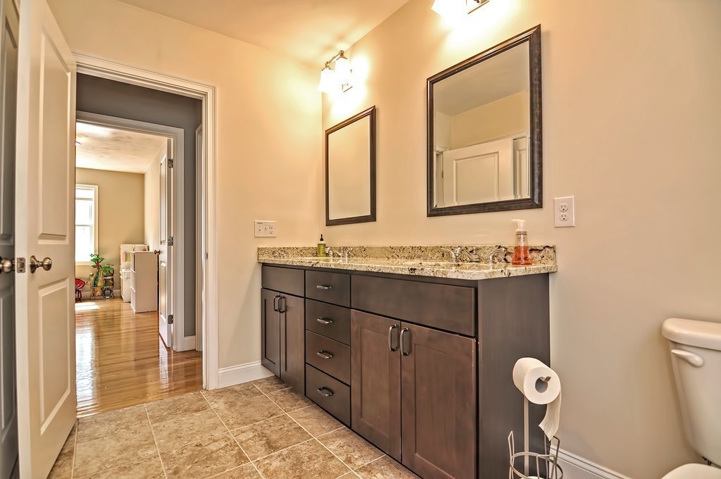 4 Chestnut Road Norfolk, MA 02056 - Photo 20 of 30 Gallery Image 20