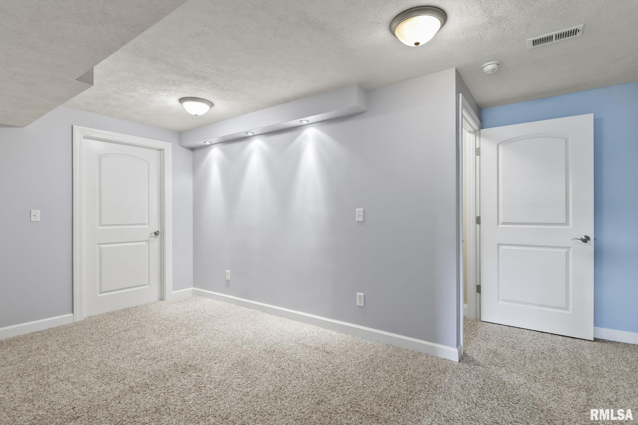 4062 Highbury Drive Springfield, IL 62711 - Photo 25 of 38 Gallery Image 25