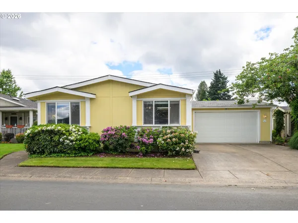 $190,000 | 4055 Royal Avenue, Unit 22, Eugene, OR 97402