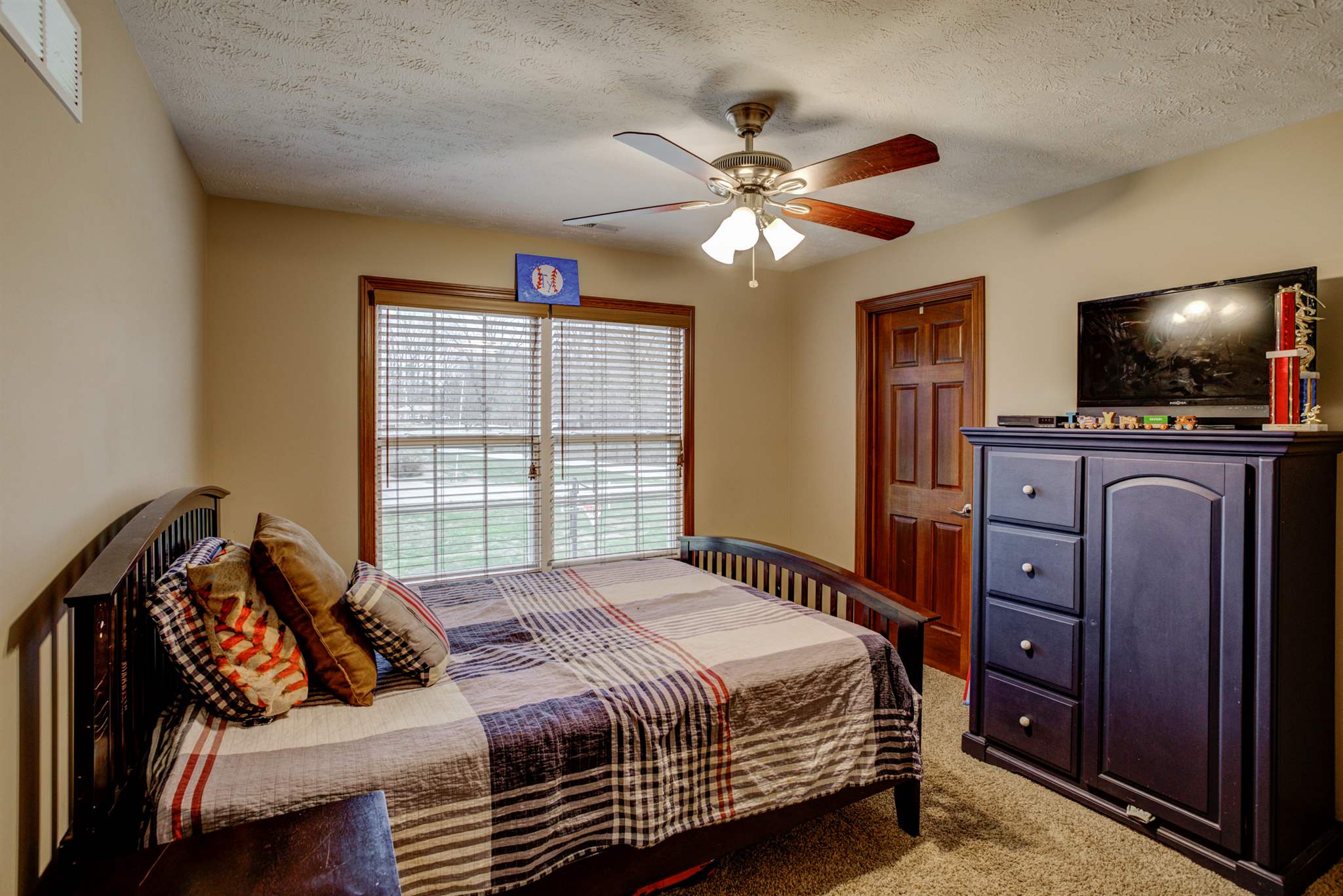 10400 Wolfinger Road Mount Vernon, IN 47620 - Photo 22 of 34 Gallery Image 22