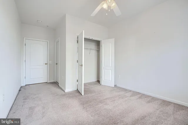 an empty room with an entryway