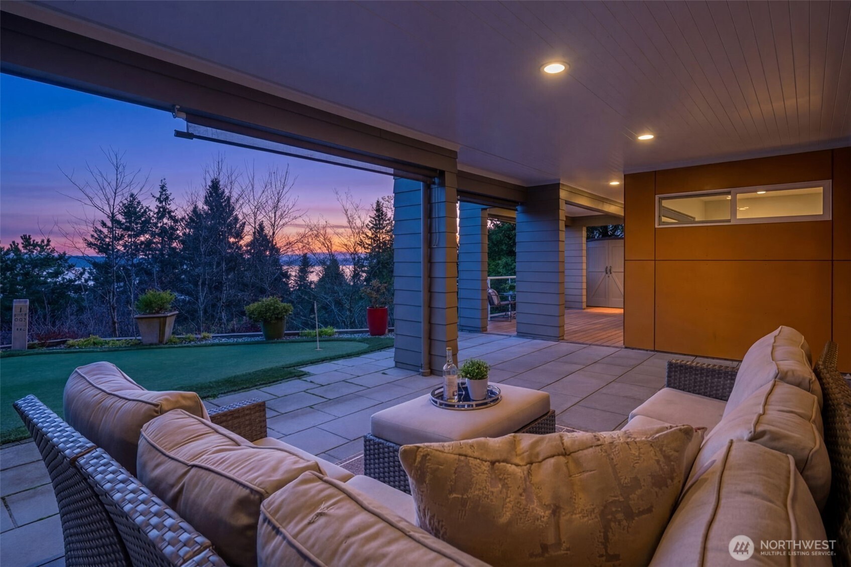 4017 56th Avenue Southwest Seattle, WA 98116 - Photo 36 of 39 a building outdoor space with patio furniture