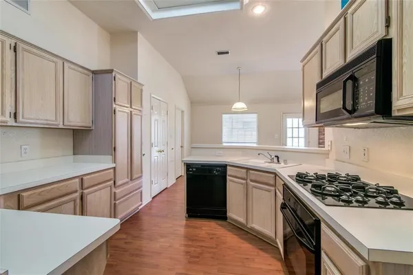 $2,350 | 7210 Gillon Drive, Rowlett, TX 75089